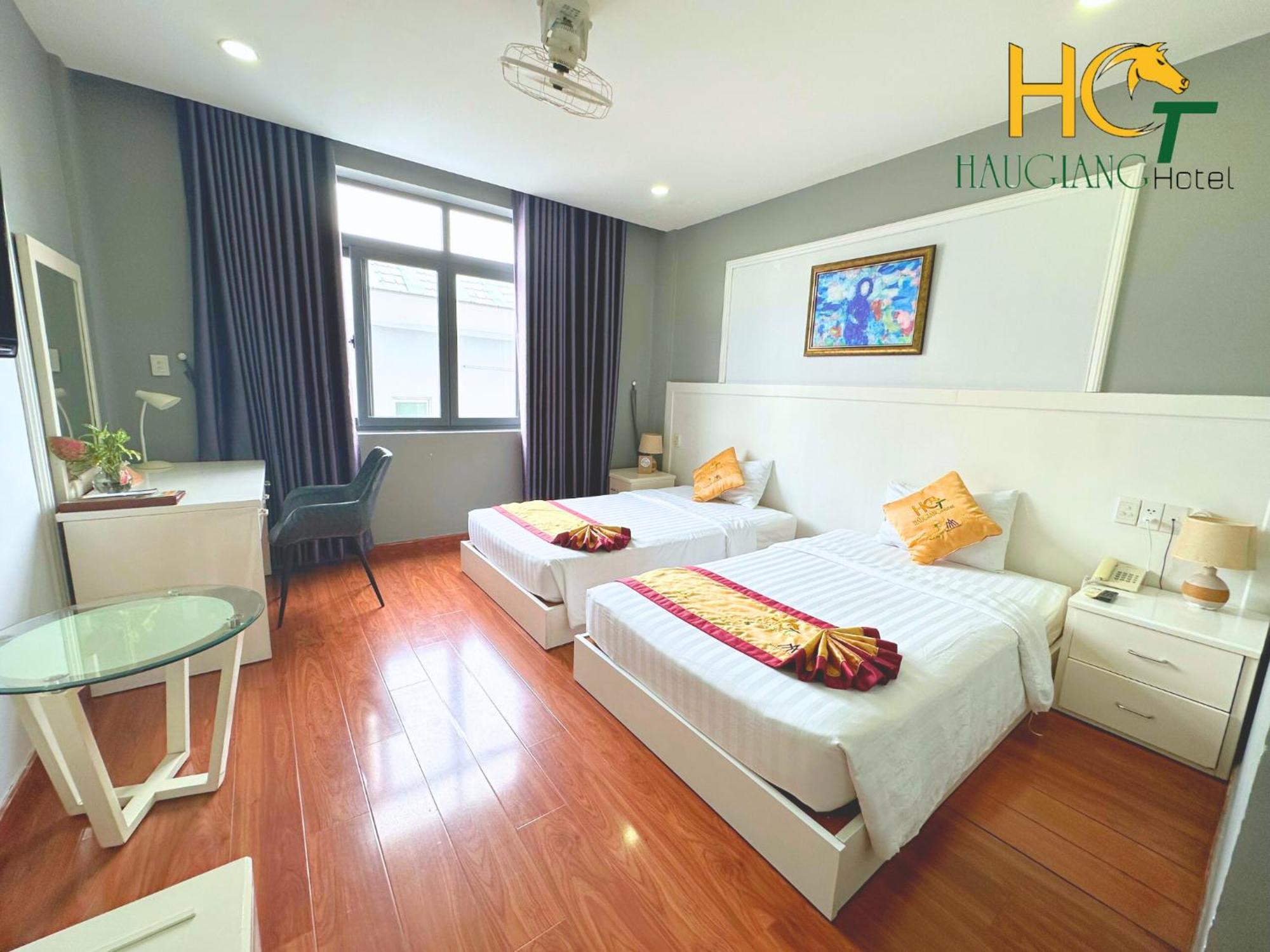 Khach San Hau Giang Hotel Vi Thanh Exterior photo